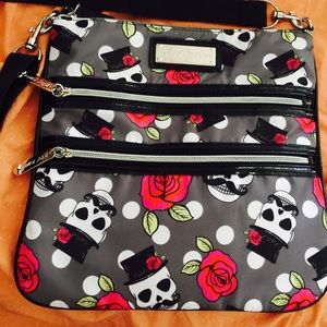 Betsey Johnson Handbags - โก๏ธBetsyville Johnson messengerโก๏ธ Betsey Johnson Handbags - โก๏ธBetsyville Johnson messengerโก๏ธ