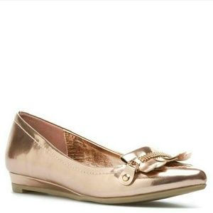 Shoedazzle Shoes - Tilda low heel wedge. Shoedazzle Shoes - Tilda low heel wedge.