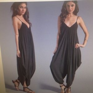 Tops - All In One Beach Jumpsuit V Neckline Pants Tops - All In One Beach Jumpsuit V Neckline Pants