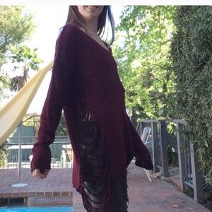 LF Sweaters - LF BURGUNDY SIDE SHREDDED SWEATER LF Sweaters - LF BURGUNDY SIDE SHREDDED SWEATER