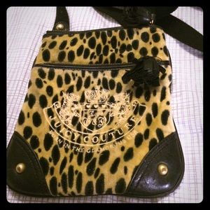 Juicy Couture Handbags - Juicy leopard cross body Juicy Couture Handbags - Juicy leopard cross body