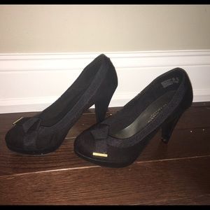 Christian Siriano Shoes - Christian Siriano Black Pumps from Payless Christian Siriano Shoes - Christian Siriano Black Pumps from Payless