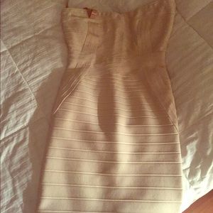 Herve Leger Dresses & Skirts - Herve Leger Herve Leger Dresses & Skirts - Herve Leger