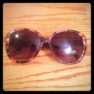 Sunglasses, Floral on Black Frame Sunglasses, Floral on Black Frame