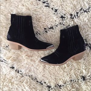 Free People Shoes - Free People Barbary Boot size 38 Euro/7.5-8 US Free People Shoes - Free People Barbary Boot size 38 Euro/7.5-8 US
