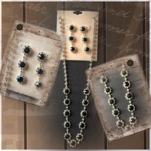 Michelangelo Jewelry - Michelangelo Earring & Necklace Set Michelangelo Jewelry - Michelangelo Earring & Necklace Set