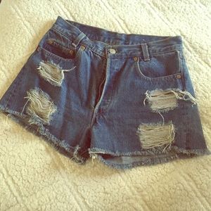 Levi high waisted short Levi high waisted short