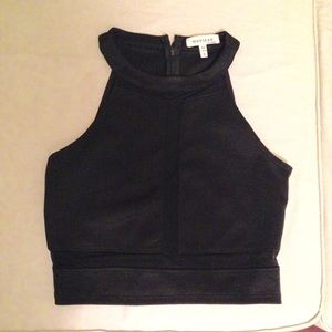Monteau Tops - Monteau • black cropped top with mesh Monteau Tops - Monteau • black cropped top with mesh