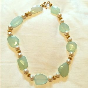 Green Stone & Pearl beaded necklace Green Stone & Pearl beaded necklace