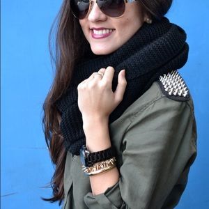 Zara Tops - Dark Green Button Up with Spiked Shoulders Zara Tops - Dark Green Button Up with Spiked Shoulders