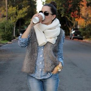 Zara Jackets & Blazers - Gray Faux Fur Vest Zara Jackets & Blazers - Gray Faux Fur Vest