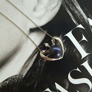 Jewelry - Brand new without tags! Pearl necklace. Jewelry - Brand new without tags! Pearl necklace.