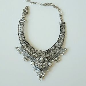Jewelry - Crystal statement necklace inspired by Dylanlex Jewelry - Crystal statement necklace inspired by Dylanlex