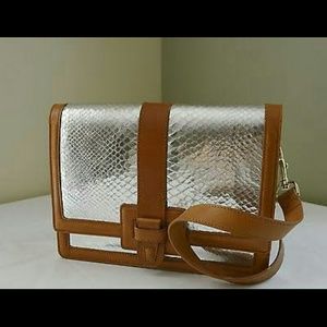Brahmin Handbags - Brahmin Atelier Snakeskin Brookline clutch purse. Brahmin Handbags - Brahmin Atelier Snakeskin Brookline clutch purse.
