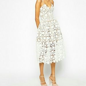 Dresses & Skirts - Lace overlay Azalea a-line party dress stunning Dresses & Skirts - Lace overlay Azalea a-line party dress stunning