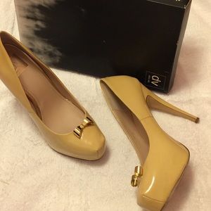 DV nude pumps DV nude pumps