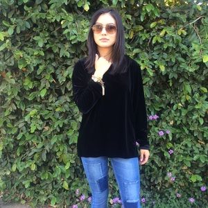 DKNY Tops - Sale! Black DKNY Top DKNY Tops - Sale! Black DKNY Top