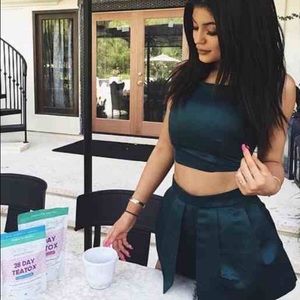 Nasty Gal Dresses & Skirts - Nasty Gal Green Satin Skort Set XXS (Kylie Jenner) Nasty Gal Dresses & Skirts - Nasty Gal Green Satin Skort Set XXS (Kylie Jenner)