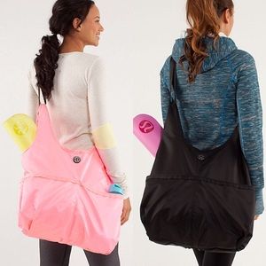 lululemon athletica Handbags - LULULEMON neon orange Post Savasana Tote gym bag lululemon athletica Handbags - LULULEMON neon orange Post Savasana Tote gym bag