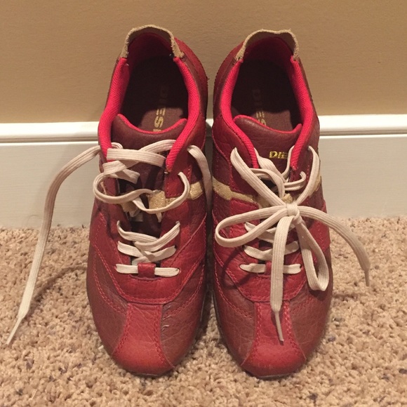 92 off Diesel Shoes Vintage Diesel Babs Sneakers from