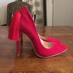 Jessica buurman Shoes - 🎉1day only sale🎉Tassel heel pumps Jessica buurman Shoes - 🎉1day only sale🎉Tassel heel pumps
