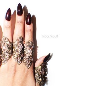 Rhinestone large brass knuckle rings (set of 5) Rhinestone large brass knuckle rings (set of 5)