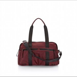 Rebecca Minkoff Handbags - Rebecca Minkoff Yoga Carryall Rebecca Minkoff Handbags - Rebecca Minkoff Yoga Carryall