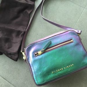 Etienne Aigner Handbags - Etienne aigber irisdescent handbag Etienne Aigner Handbags - Etienne aigber irisdescent handbag