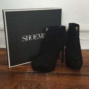 Shoemint black nubuck platform booties Shoemint black nubuck platform booties