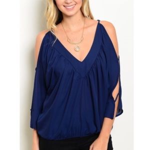 ✨LAST ONE✨Navy Blue Top ✨LAST ONE✨Navy Blue Top