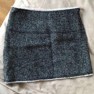 J. Crew Dresses & Skirts - J.Crew herringbone tweed miniskirt J. Crew Dresses & Skirts - J.Crew herringbone tweed miniskirt