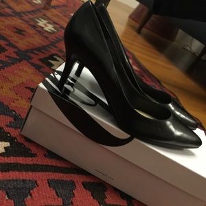 Nine West Shoes - Black leather Nine West pumps Nine West Shoes - Black leather Nine West pumps