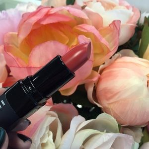 Bobbi Brown Other - Bobbi Brown Rich Lip Color in Sweet Nectar Bobbi Brown Other - Bobbi Brown Rich Lip Color in Sweet Nectar