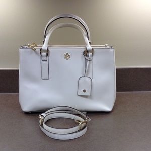 Authentic Tory Burch Robinson Double Zip Tote Authentic Tory Burch Robinson Double Zip Tote