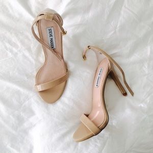 Steve Madden Shoes - Steve Madden Patent Nude Strappy Sandals Steve Madden Shoes - Steve Madden Patent Nude Strappy Sandals