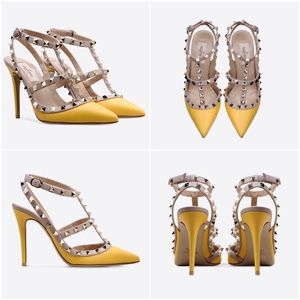 Valentino Shoes - Yellow Rockstud Studded Leather Pumps Valentino Shoes - Yellow Rockstud Studded Leather Pumps