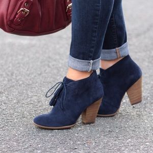 Sole Society Shoes - Sole Society Navy Lace Up Booties Sole Society Shoes - Sole Society Navy Lace Up Booties