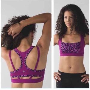 lululemon athletica Tops - NWOT Lululemon Splendour Bra lululemon athletica Tops - NWOT Lululemon Splendour Bra