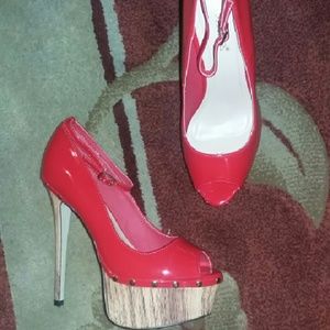 shoedazzle Shoes - Shoedazzle red open toe platform shoedazzle Shoes - Shoedazzle red open toe platform