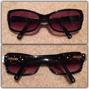Coach Accessories - Coach "Chelsea" sunglasses π Coach Accessories - Coach "Chelsea" sunglasses π