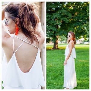 Chicwish Dresses & Skirts - White maxi dress with open back Chicwish Dresses & Skirts - White maxi dress with open back