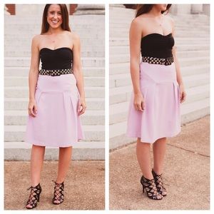 Lulu's Dresses & Skirts - Lulu's lilac midi skirt, size small Lulu's Dresses & Skirts - Lulu's lilac midi skirt, size small