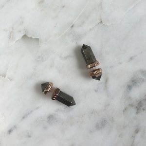 Kendra Scott Jewelry - Jade Ear Jackets in Pyrite Kendra Scott Jewelry - Jade Ear Jackets in Pyrite