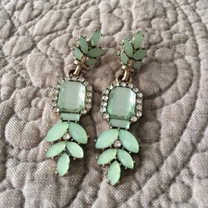 Gorgeous mint and gold earrings Gorgeous mint and gold earrings