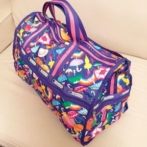 LeSportsac Handbags - LeSportsac • Large Weekender - Umbrella Print LeSportsac Handbags - LeSportsac • Large Weekender - Umbrella Print