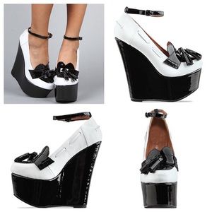 Jeffrey Campbell Shoes - Jeffrey Campbell Sit Down Wedge. Jeffrey Campbell Shoes - Jeffrey Campbell Sit Down Wedge.