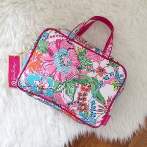 Lilly Pulitzer Handbags - Lilly Pulitzer for Target Nosey Posey Make Up Tote Lilly Pulitzer Handbags - Lilly Pulitzer for Target Nosey Posey Make Up Tote