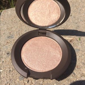 BECCA Other - Mini Becca Shimmering Skin Perfector (Opal) BECCA Other - Mini Becca Shimmering Skin Perfector (Opal)