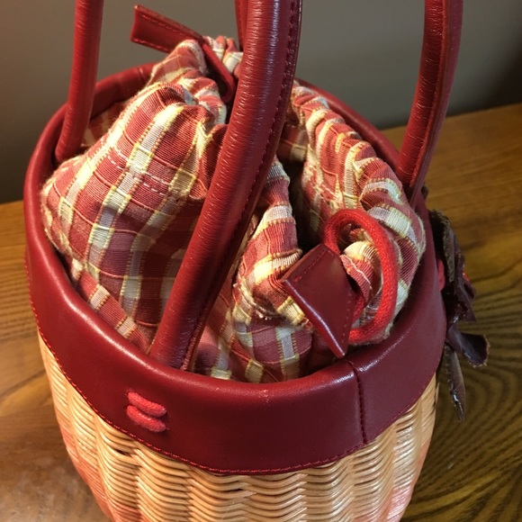 os this item is sold liked like and save for later basket