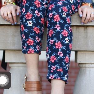 Hollister Pants - Hollister Floral Pants Hollister Pants - Hollister Floral Pants